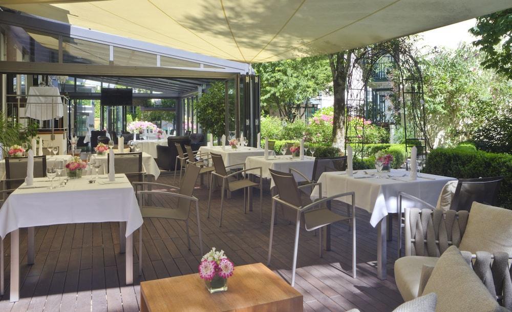 Hotel Maximilian &